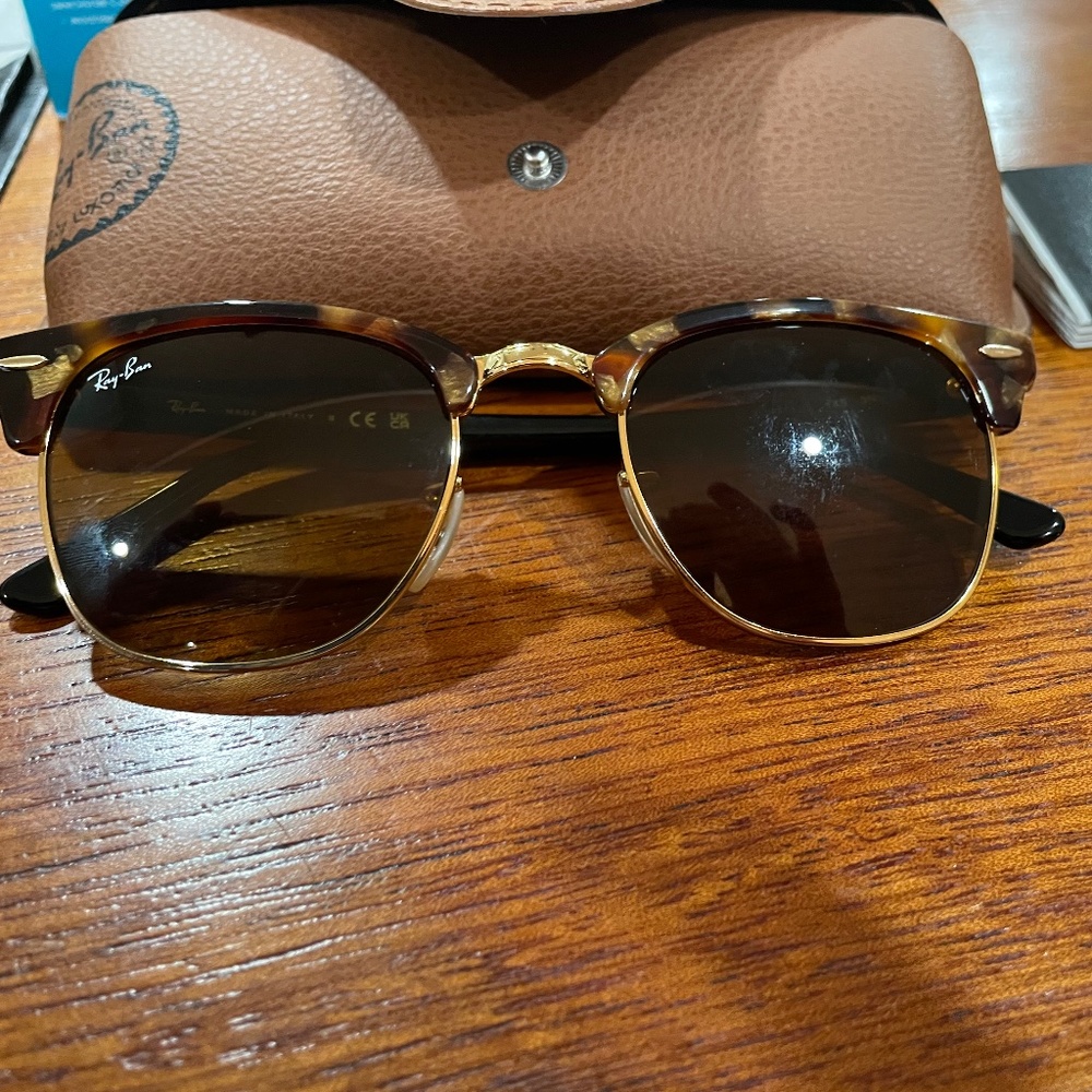 Ray Ban clubmaster Havana Fleck